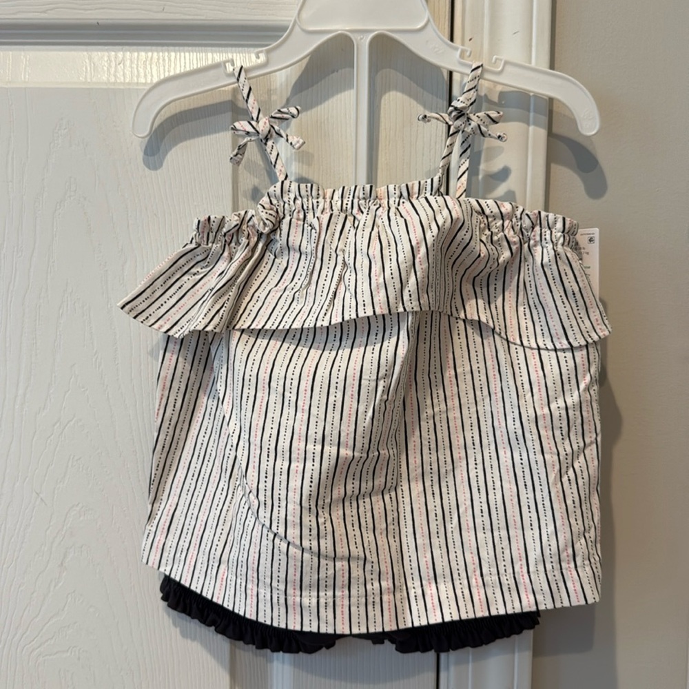 NWT Carter’s 18M Baby Two Piece Set